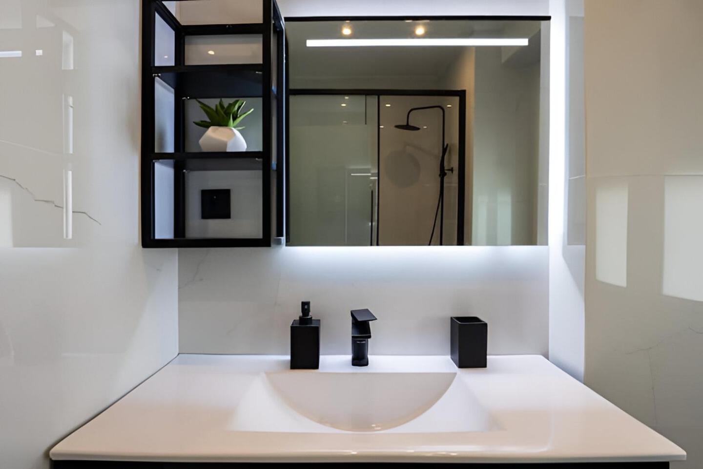 Paradise+ With Jacuzzi In The Heart Of Athens! Exterior photo